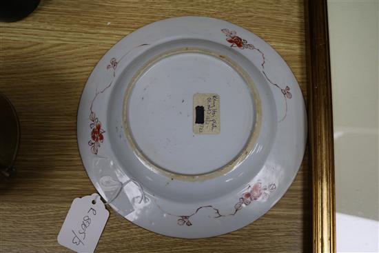 An 18th century Chinese famille verte dish diameter 22.5cm